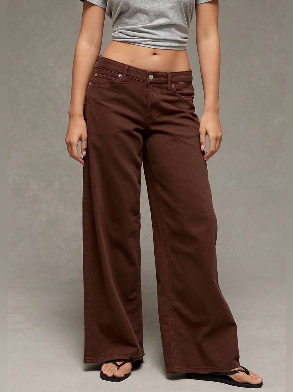 🆕 American Eagle | Low-Rise Ultra Wide Leg Jeans